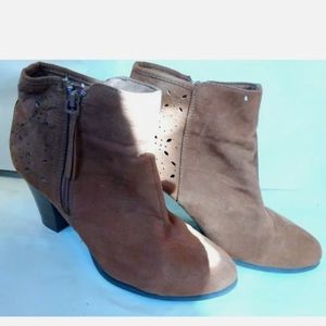 American Eagle Cut-Out Block Heel Booties Boots 10 Boho Hippie Festival Brown